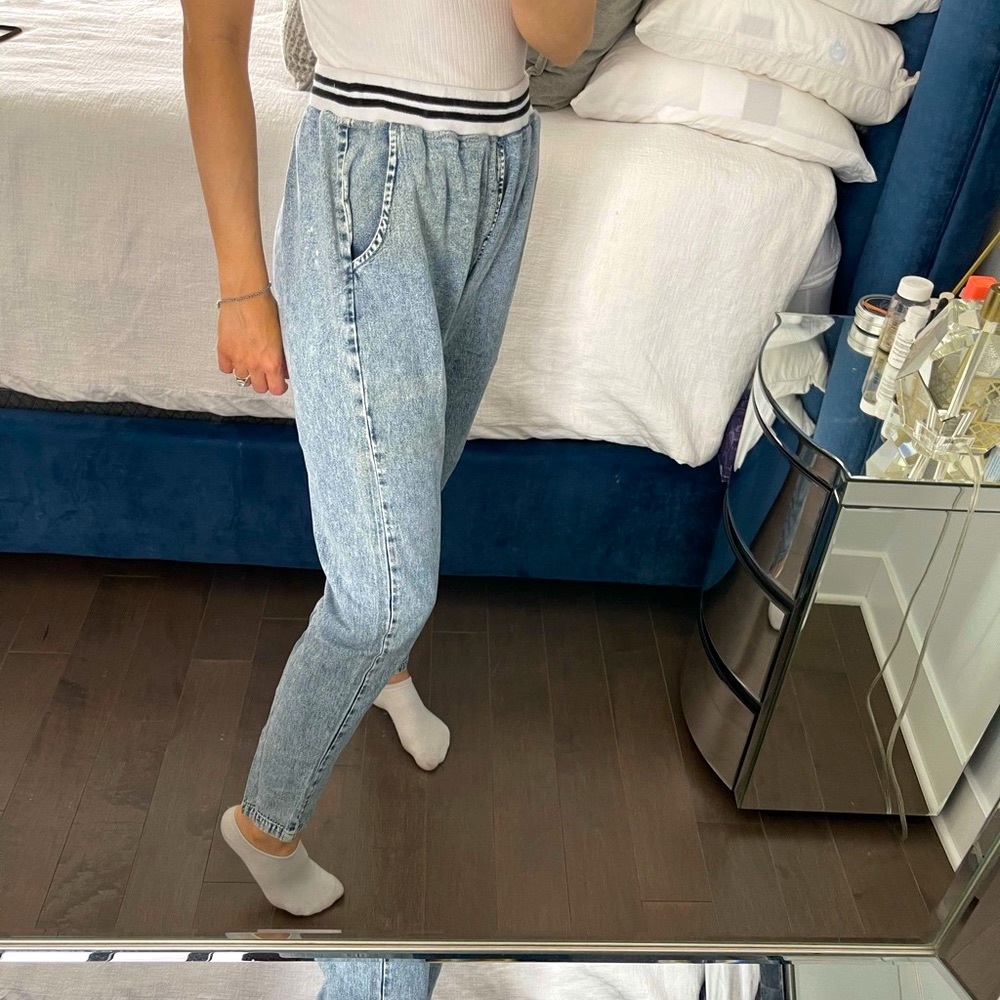 3 for $10: Finders keepers Denim joggers.